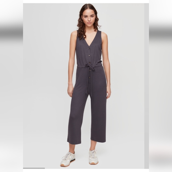 Aritzia Pants - Aritzia Wilfred Free "Marcey"jumpsuit Sz S